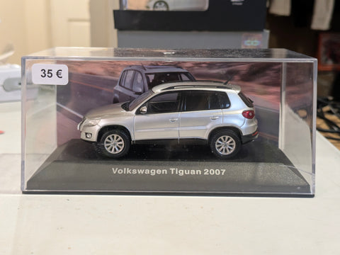 De Agostini 1/43 Volkswagen Tiguan Silver Model